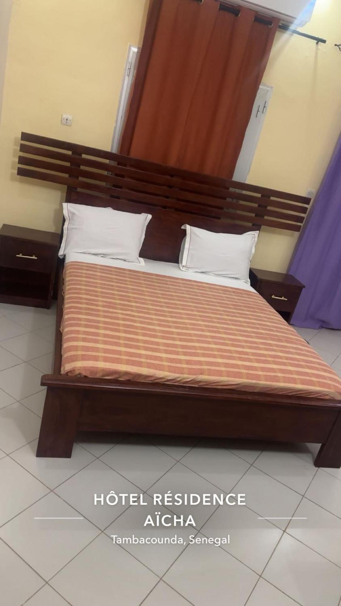 Hotel Residence Aicha Tambacounda Exteriör bild